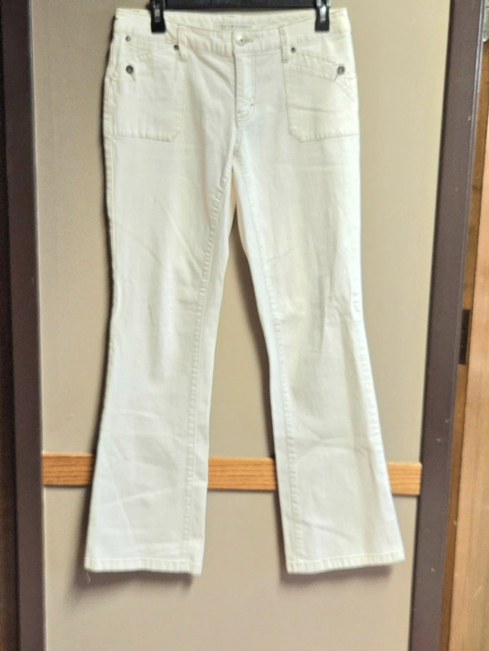 Tommy Hilfiger Boot Cut Flare Jeans Cream Size 6 Stretch Y2K Retro